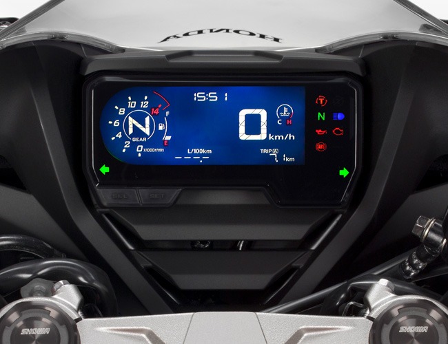 Sürüş Bilgilerini Takip Etmeniz İçin LCD Gösterge Paneli